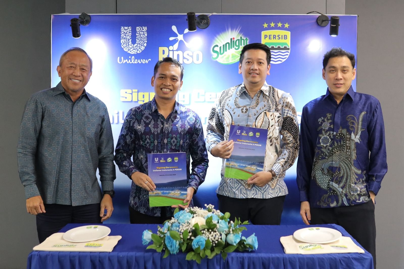 Rinso dan Sunlight Resmi Jadi Mitra Persib, Hadirkan Rinso Beckham Special Edition